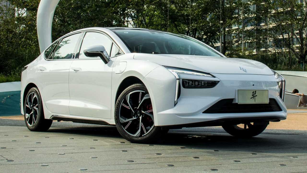 ورود نسل جدید خودروهای هیبریدی به بازار ایران