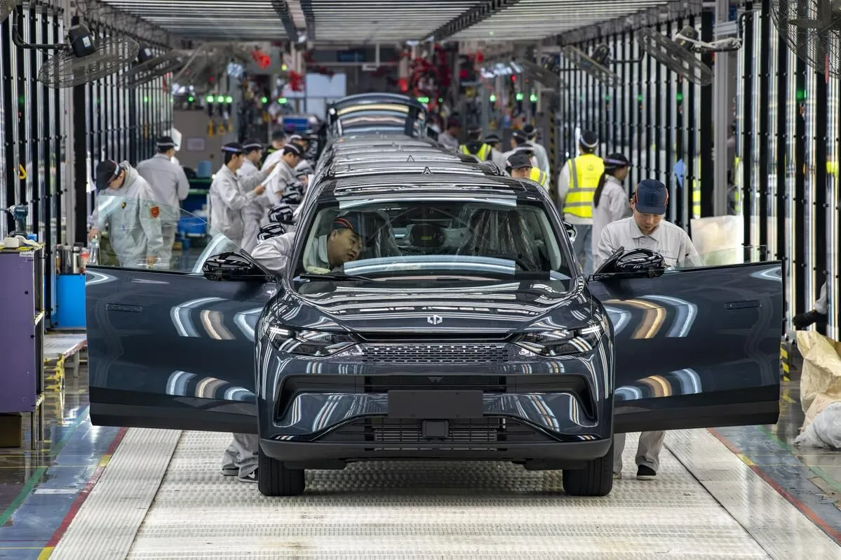 ورود برندهای چینی جدید به بازار اروپا و آمریکا: تحول در صنعت خودرو